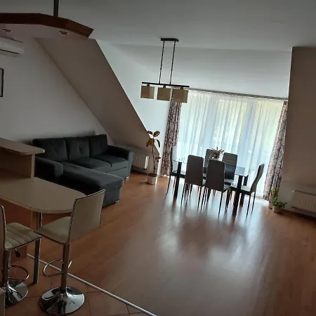 Apartment Larix *
